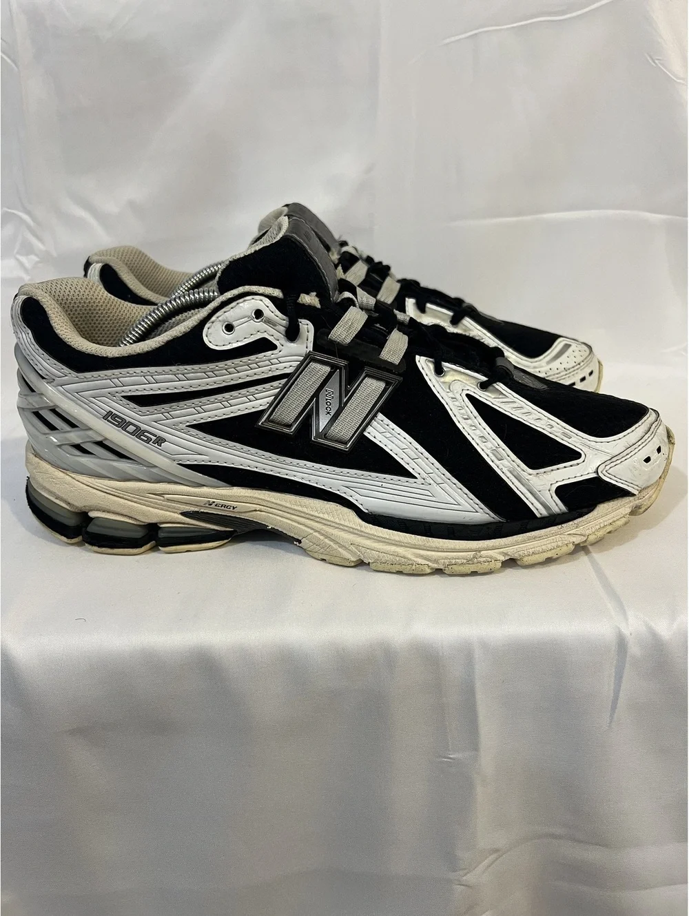 New Balance 1906 R White Black